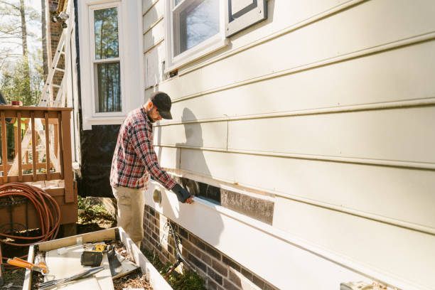 Top rated local Emergency Siding Repair specialists in Weston, MA
